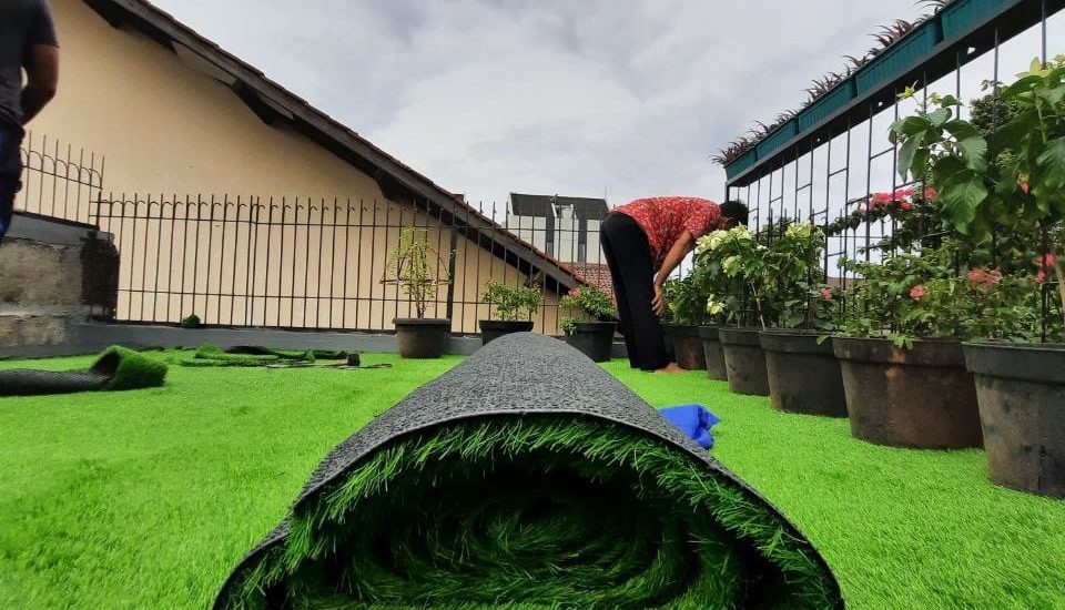 Toko Rumput Sintetis Terdekat Bandung – Rumput Sintetis untuk Taman Harga Murah & Berkualitas